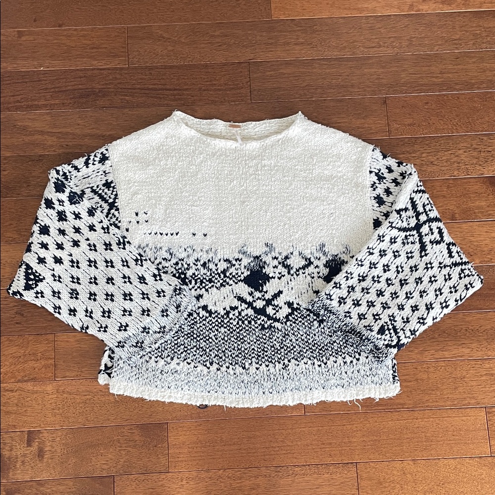 Free People Cream and Navy Blue Knit Sweater